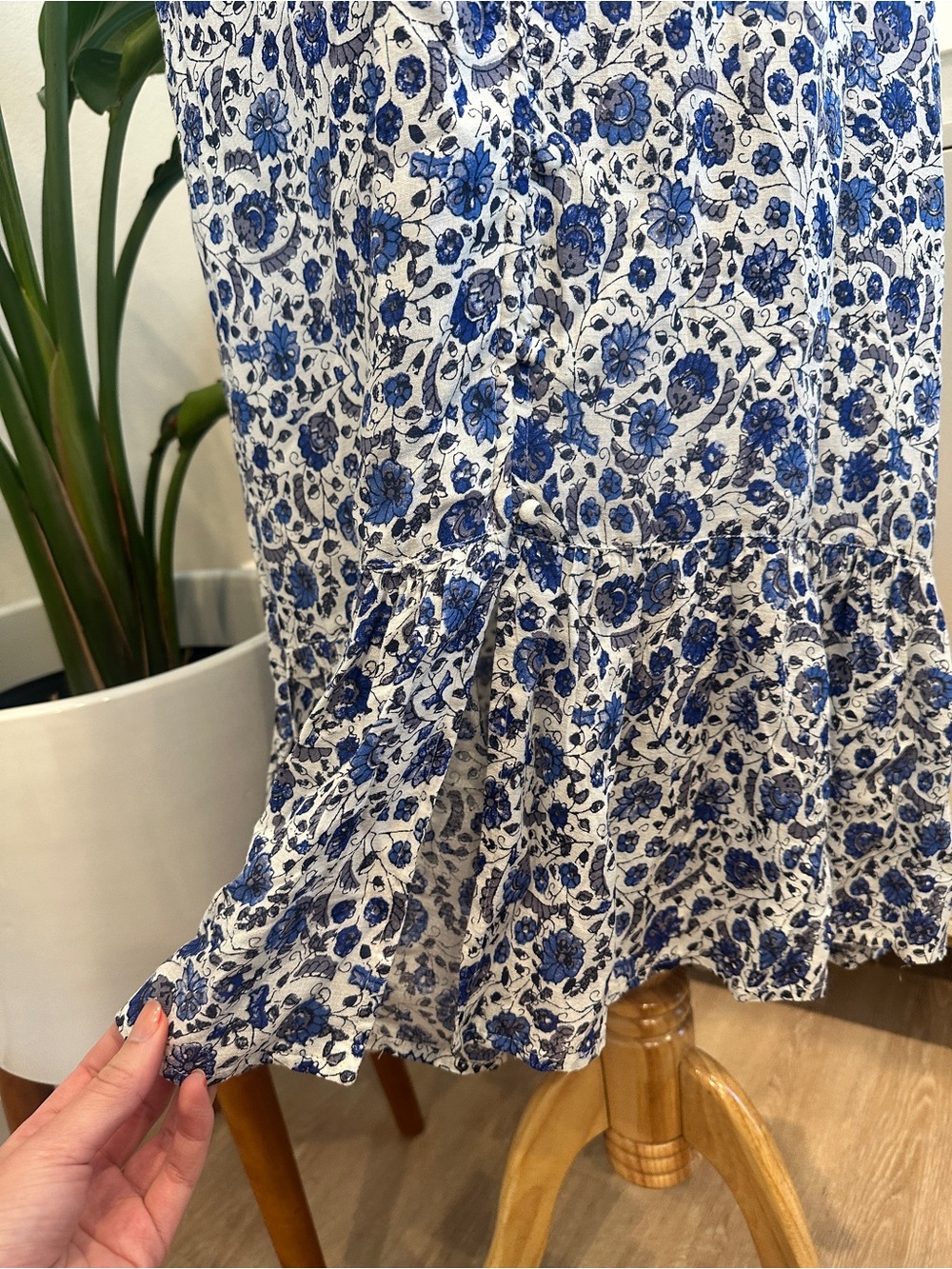 Lucky Brand Blue and White Floral Midi Dress - Picture 4 of 11